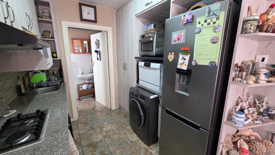 2 Bedroom Property for Sale in Tergniet Western Cape